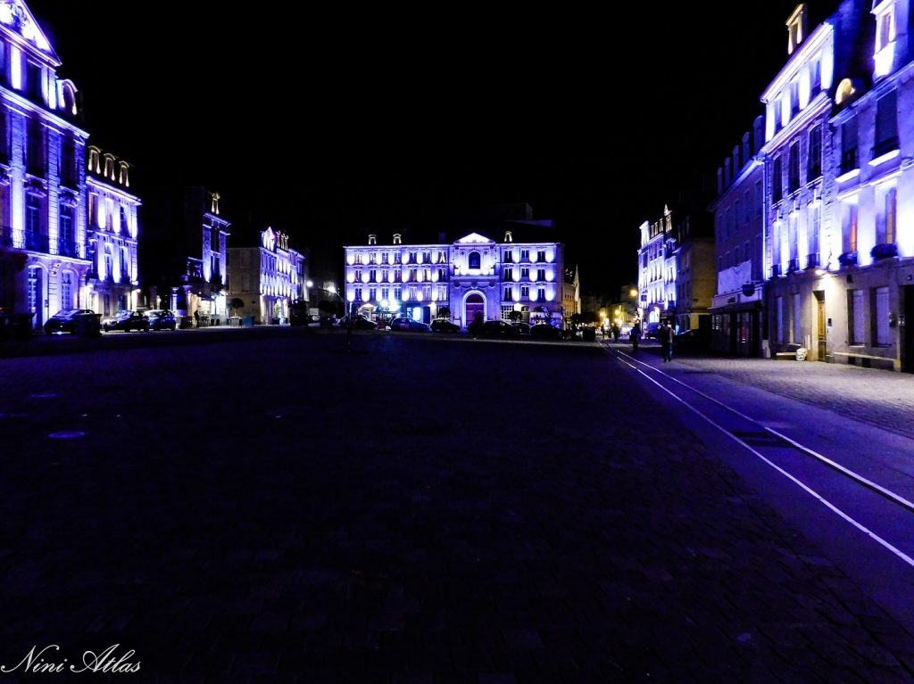 Place Saint-Sauveur