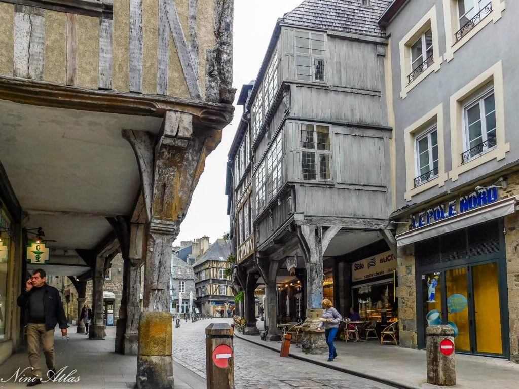 Dinan