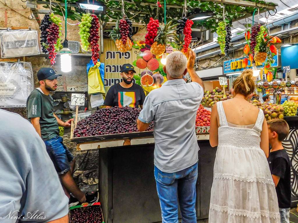 קולות וצבעים בשוק